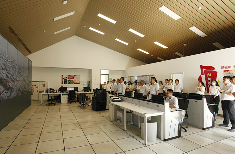 ˮͶ���ŵ�ί��չ��ף�й������� ����102�������⵳���˶�