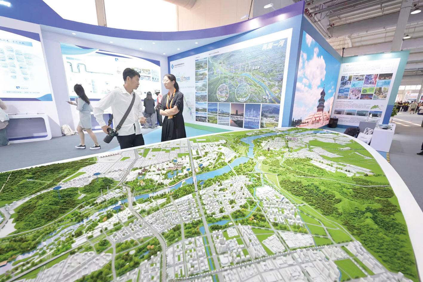 ���ݹ���-����ɼ�����,����Ʒ��ʵ��